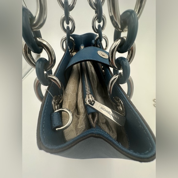 NWT Michael Kors Cynthia Satchel MSRP $348 - Picture 8 of 10